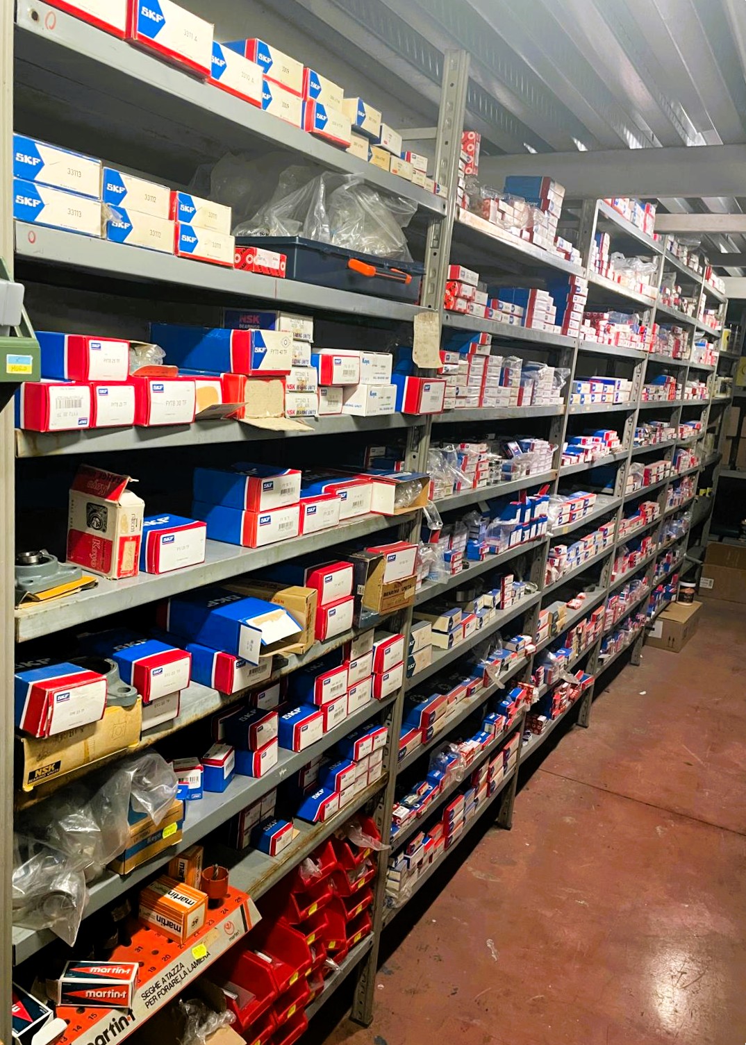 scaffale-cuscinetti-skf